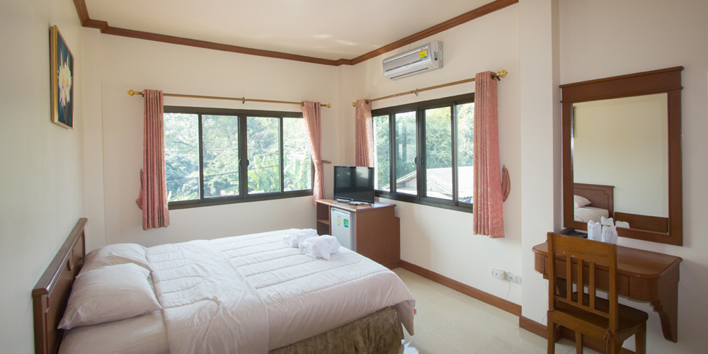 Donchai House
